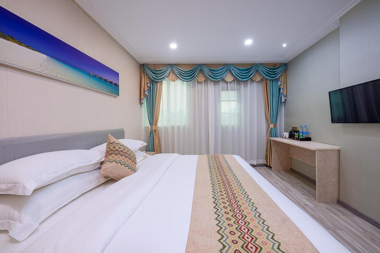 Frida Hotels Guangzhou Baiyun International Airport Esterno foto