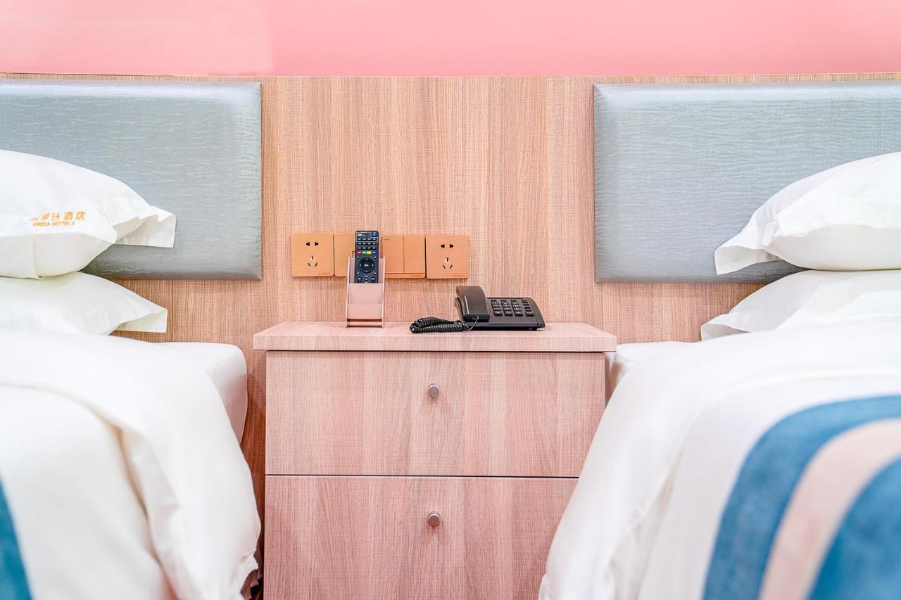 Frida Hotels Guangzhou Baiyun International Airport Esterno foto