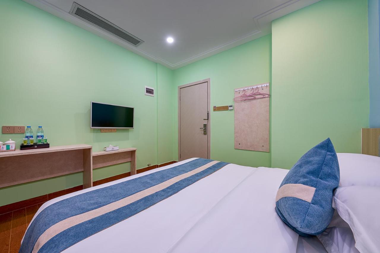 Frida Hotels Guangzhou Baiyun International Airport Esterno foto